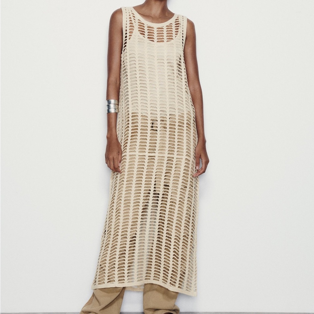 Zara Cream Sleeveless Knit Dress